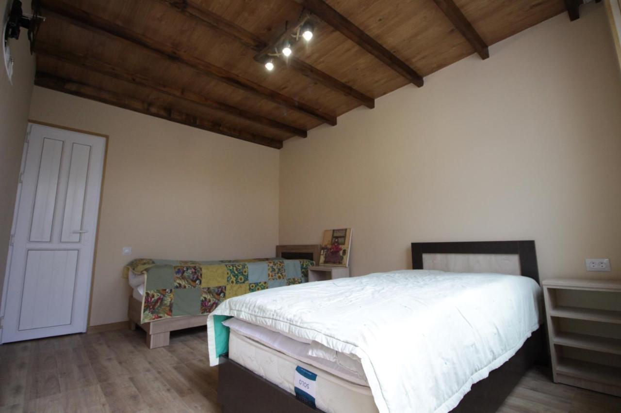 Mardoyan'S Guest House Gavar Bagian luar foto
