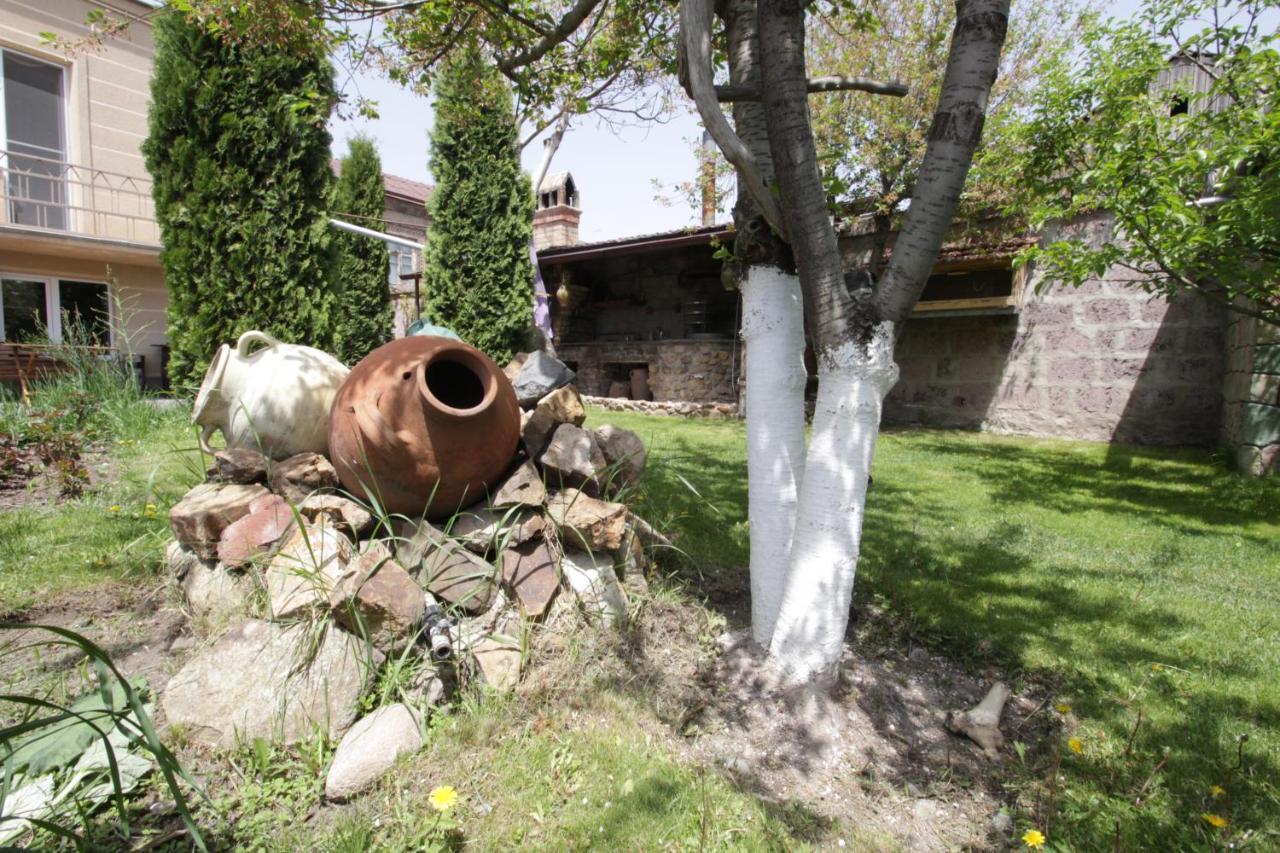 Mardoyan'S Guest House Gavar Bagian luar foto