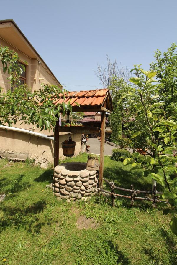 Mardoyan'S Guest House Gavar Bagian luar foto